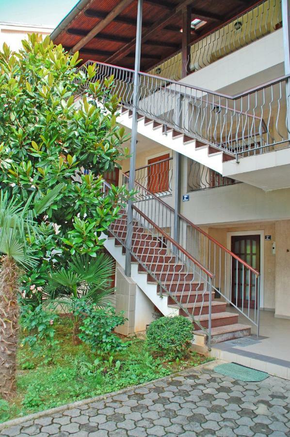 Apartment Branko With Free Parking Ičići Εξωτερικό φωτογραφία
