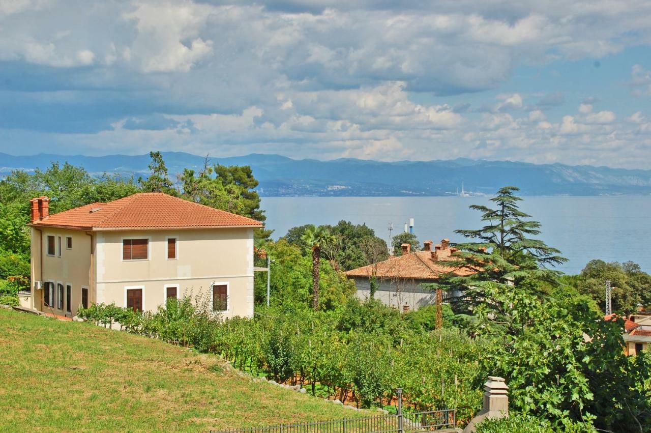 Apartment Branko With Free Parking Ičići Εξωτερικό φωτογραφία