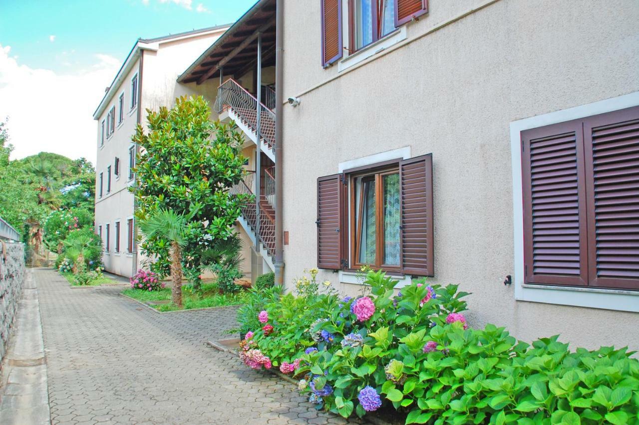 Apartment Branko With Free Parking Ičići Εξωτερικό φωτογραφία